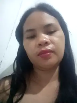 Snapshot of sweet_bella16 chatting on 29, 9, 2025 sweet bella16 online show from 29, 9, 2025