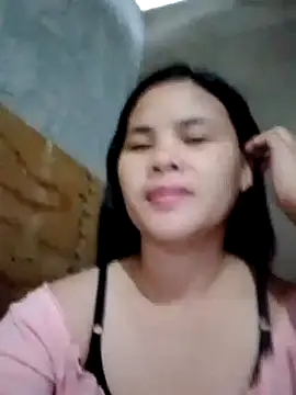 Snapshot of sweet_bella16 chatting on 16, 10, 2025 sweet bella16 online show from 16, 10, 2025