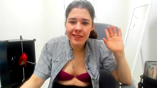 Joannia online show from 11, 2, 2026