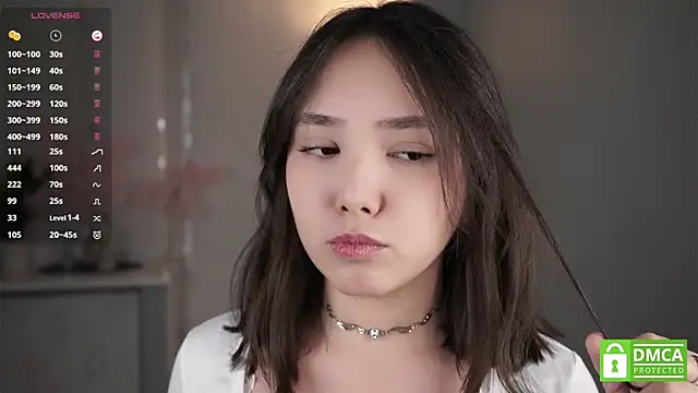 RenaeConnerley online show from 16, 11, 2025