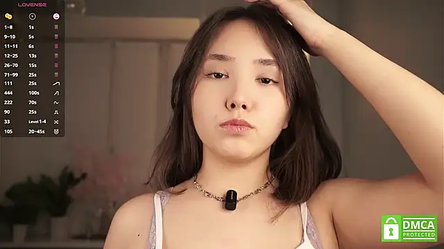 RenaeConnerley online show from 23, 11, 2025