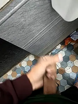 bold guy 1234 online show from 18, 11, 2025