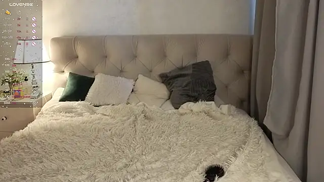 Gentle Ariel online show from 19, 2, 2026