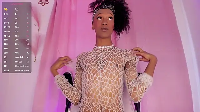 Mia royal online show from 8, 7, 2026