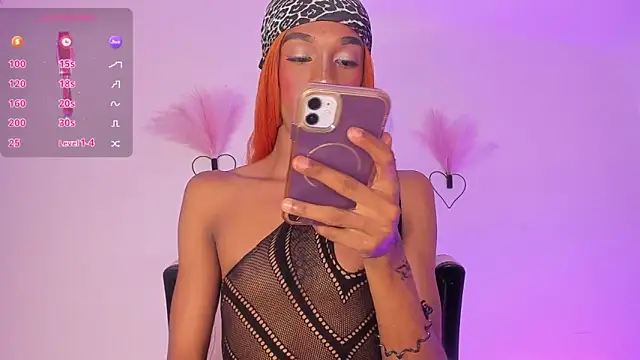 Snapshot of Mia_royal chatting on 4, 6, 2026 Mia royal online show from 4, 6, 2026
