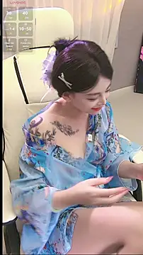 Snapshot of lulu5211 chatting on 20, 10, 2025 lulu5211 online show from 20, 10, 2025