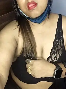 Chubby bhabhi  online show from 15, 10, 2025