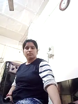 aliya-jaan71 online show from 12, 11, 2025