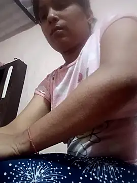 aliya-jaan71 online show from 3, 10, 2025