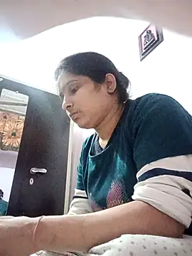 aliya-jaan71 online show from 11, 11, 2025