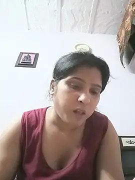 aliya-jaan71 online show from 26, 5, 2026