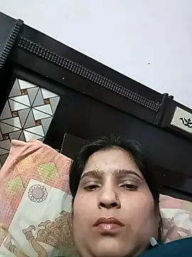 aliya-jaan71 online show from 15, 4, 2026