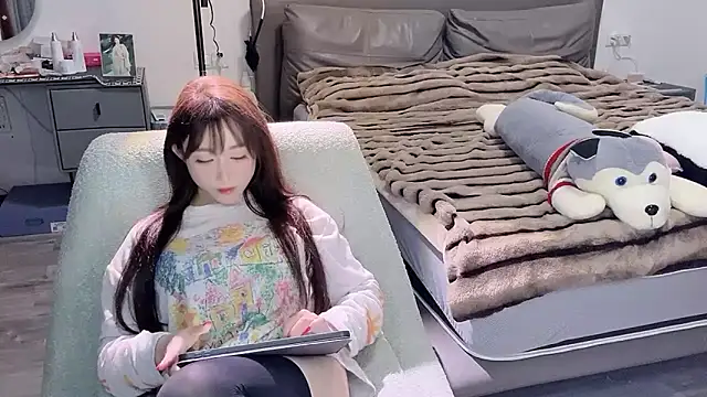 Snapshot of naiyaomeimei chatting on 26, 9, 2025 naiyaomeimei online show from 26, 9, 2025