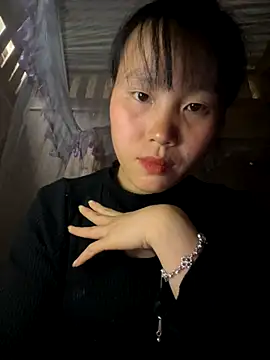 huong-18 online show from 4, 12, 2025