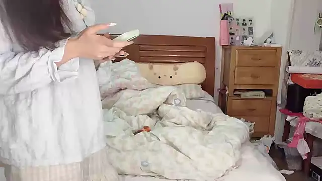 Akong11 online show from 13, 10, 2025