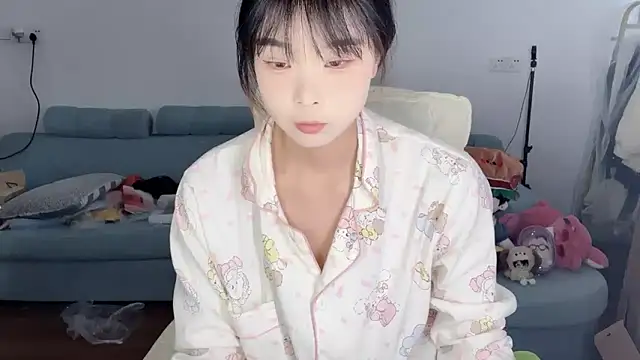 Akong11 online show from 15, 4, 2026