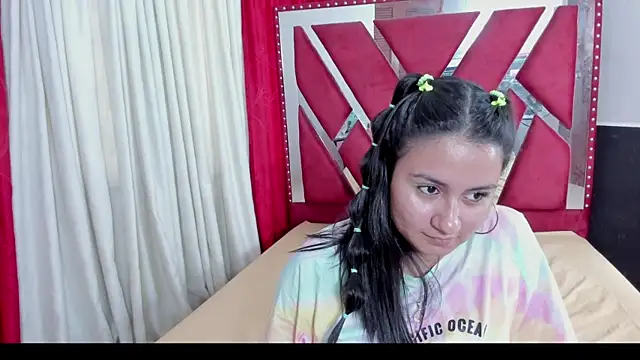 Luna021 1 online show from 24, 9, 2025