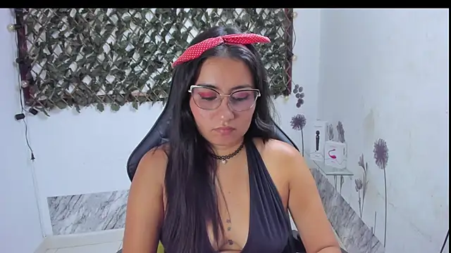 Luna021 1 online show from 13, 10, 2025