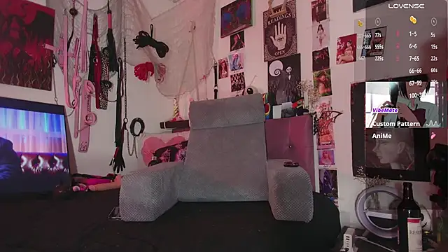 agathaaiko6 online show from 24, 2, 2026