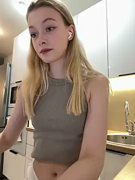 FriendlyFire 18 online show from 17, 3, 2026