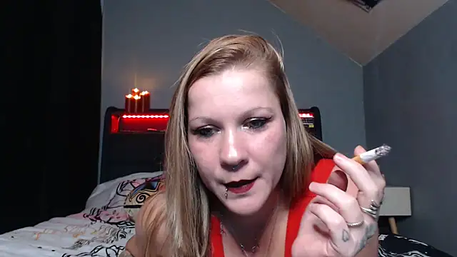 AnnaFalconeX online show from 21, 10, 2025