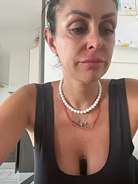 ainaht online show from 19, 6, 2026