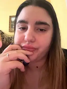 Snapshot of marouska_official chatting on 26, 2, 2026 marouska official online show from 26, 2, 2026