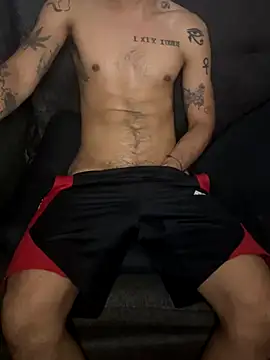 latinoxx1992 online show from 16, 9, 2025