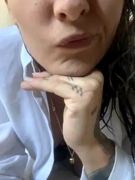 anonyme hot47 online show from 4, 11, 2025