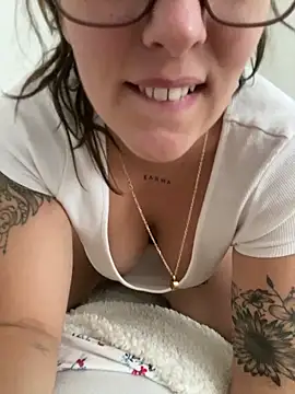 anonyme hot47 online show from 5, 10, 2025