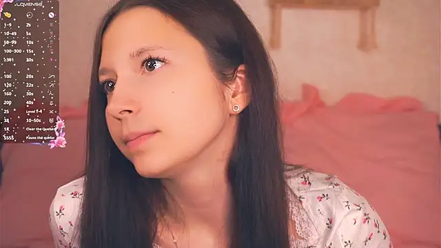 GabrielleLynchard online show from 2, 11, 2025