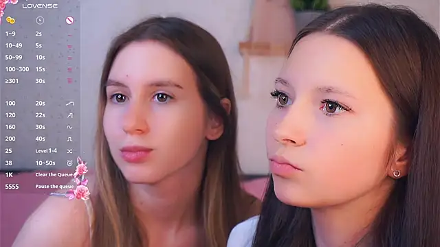 GabrielleLynchard online show from 25, 11, 2025