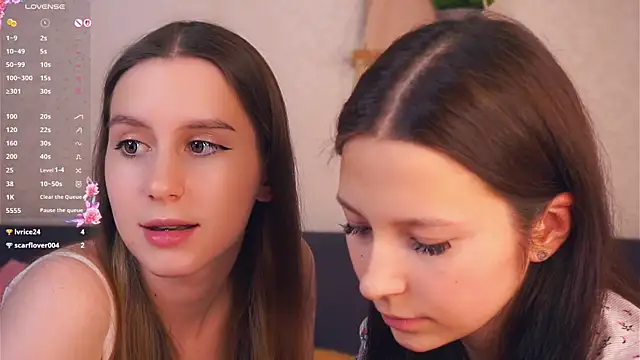 GabrielleLynchard online show from 18, 11, 2025