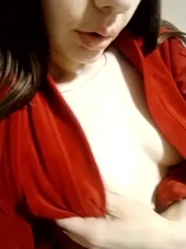 AliceSwan1122 online show from 30, 4, 2026