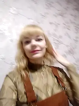 AliceSwan1122 online show from 7, 10, 2025