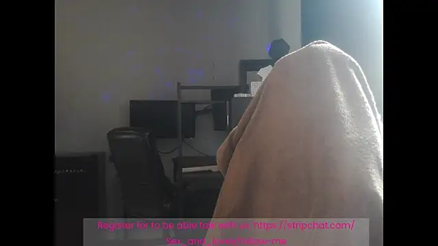 Snapshot of Sex_and_loves chatting on 7, 11, 2025 Sex and loves online show from 7, 11, 2025