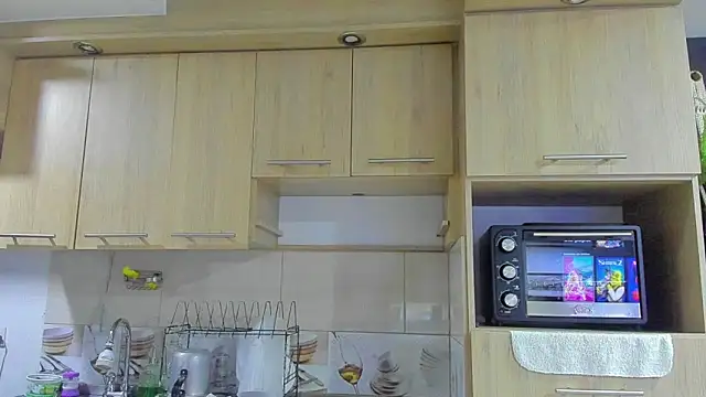 Arnolwilliams online show from 12, 10, 2025