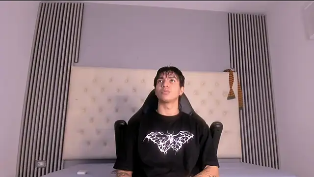 toji luxxer online show from 28, 11, 2025