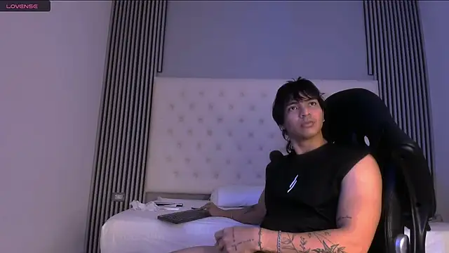 toji luxxer online show from 15, 11, 2025