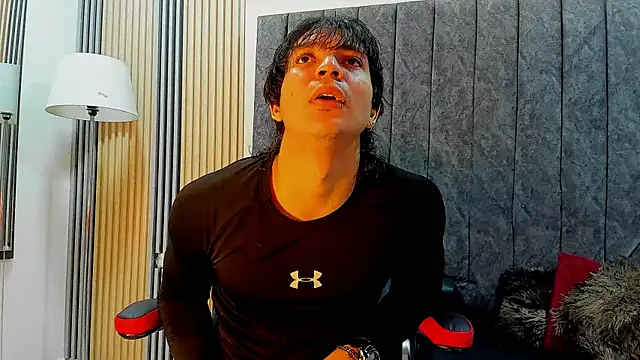 toji luxxer online show from 18, 12, 2025