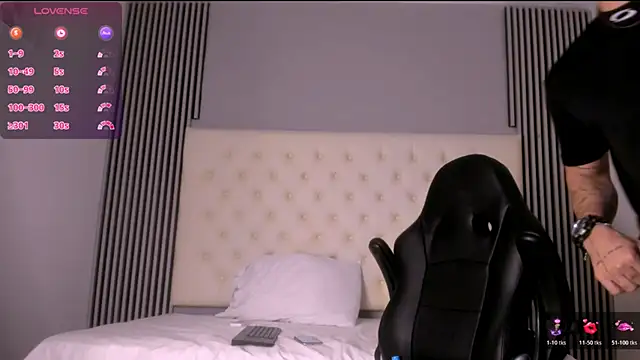 toji luxxer online show from 2, 12, 2025