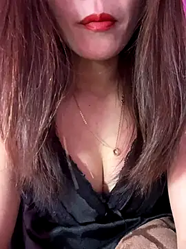 Moon pusy online show from 1, 12, 2025