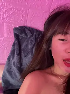 Moon pusy online show from 18, 12, 2025