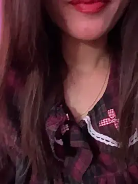 Moon pusy online show from 6, 1, 2026