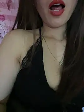 Moon pusy online show from 4, 4, 2026