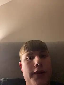 Sammyboy2211 online show from 10, 2, 2026