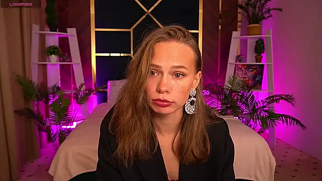 ShyySiren online show from 24, 10, 2025