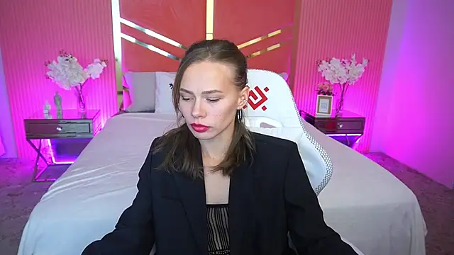 ShyySiren online show from 1, 10, 2025