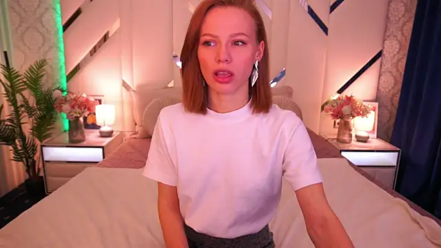 ShyySiren online show from 2, 4, 2026