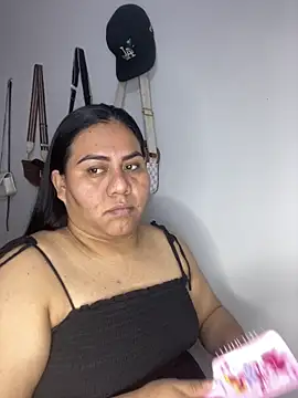 Snapshot of babyjuly19 chatting on 15, 6, 2026 babyjuly19 online show from 15, 6, 2026